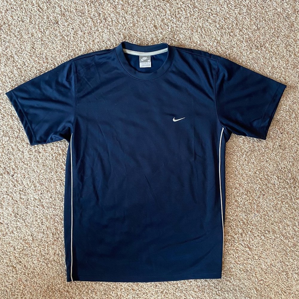 Nike Athletic Shirt Size Medium